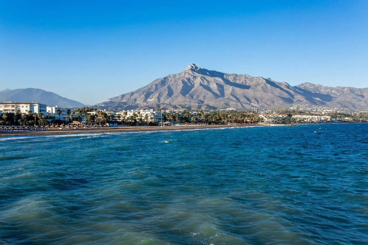 By Riva - Outstanding, Contemporary Studio In Puerto Banus Gardens Μαρμπέλλα